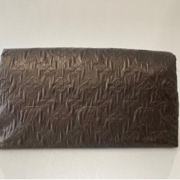 Louis Vuitton Monogram Limelight PM in Black Clutch Handbag - Picture 5 of 13